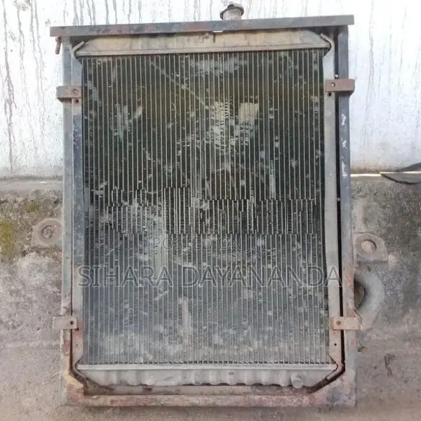 ටිපර් රථ Radiator