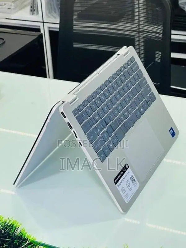 HP Omnibook 5 Flip 14 Core 7 150U 16GB RAM 512GB NVME SSD
