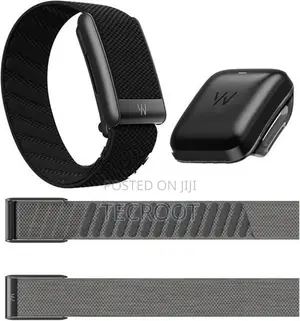 Whoop 5.0 Fitness Band (12 Month Subscription)