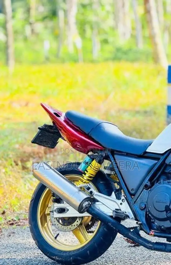 Honda CB4 2002