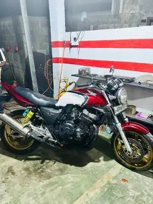 Honda CB4 2002