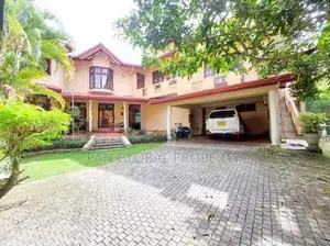 House for Sale in Pelawatta