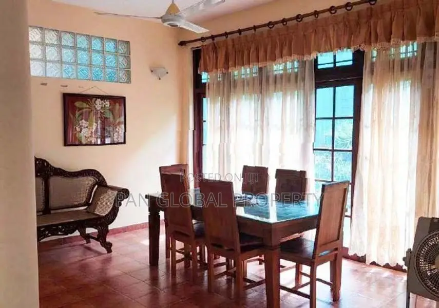 House for Sale in Pelawatta