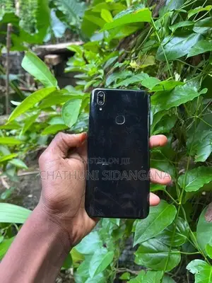 Vivo Y85 128GB (Used)