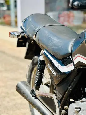 Suzuki GS 125 1999