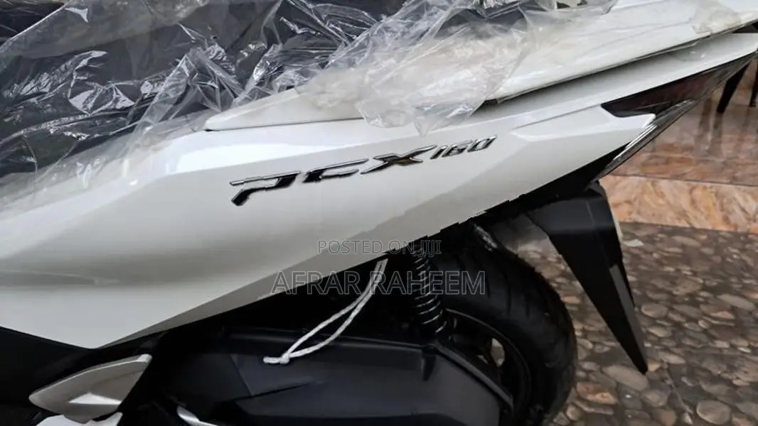 Honda PCX160 2025