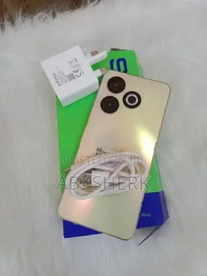 Infinix Smart 8 (Used)
