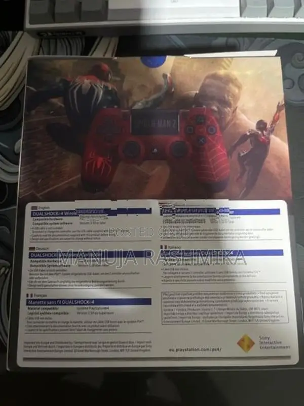 PS4 Controller