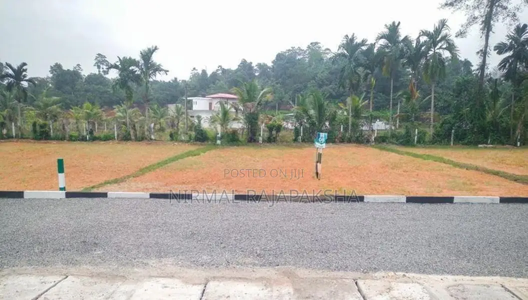 Residential Land Plots For Sale in Minuwangoda