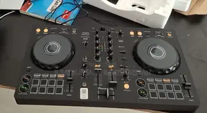 DDJ FLX 4 Controller