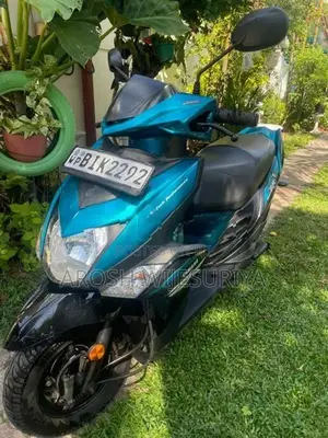 Yamaha RayZR 2019