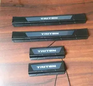 Mitsubishi Triton Scarf Plat