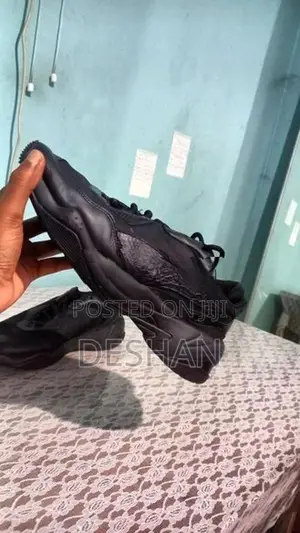 Puma Black Sneakers