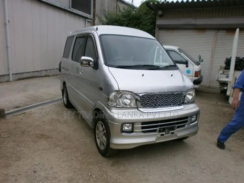 Daihatsu Hijet S200 Crystal Headlight