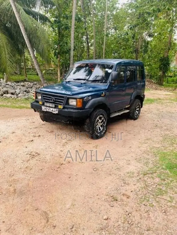 Tata Sumo 2003