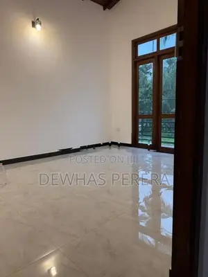brand new box model house pokuna jantion kadwatha