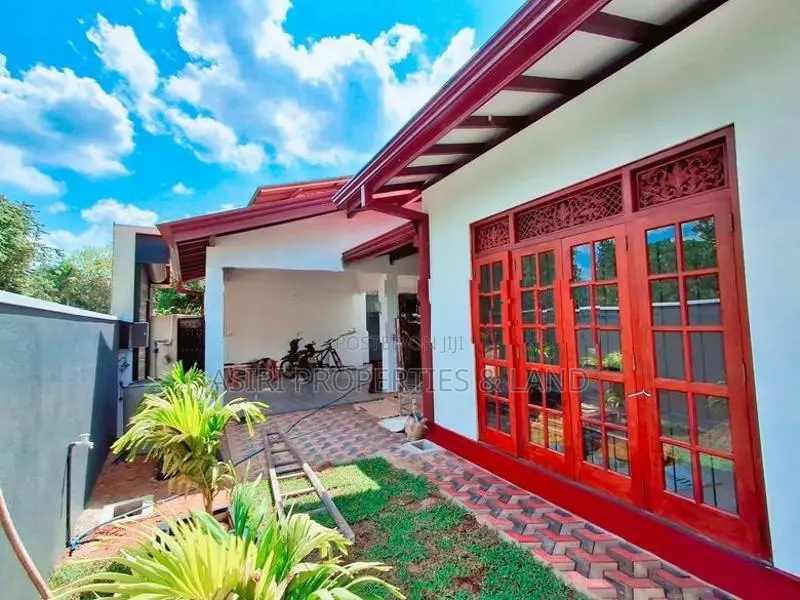 Single Storey Solid House for Sale in Piliyandala Kesbawa
