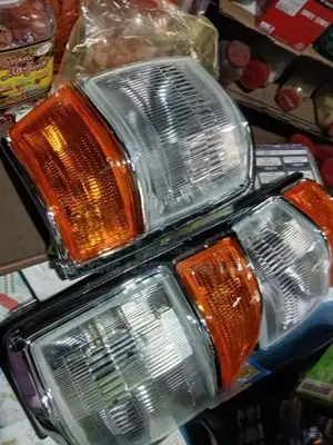 Mitsubishi P05 Head Lights
