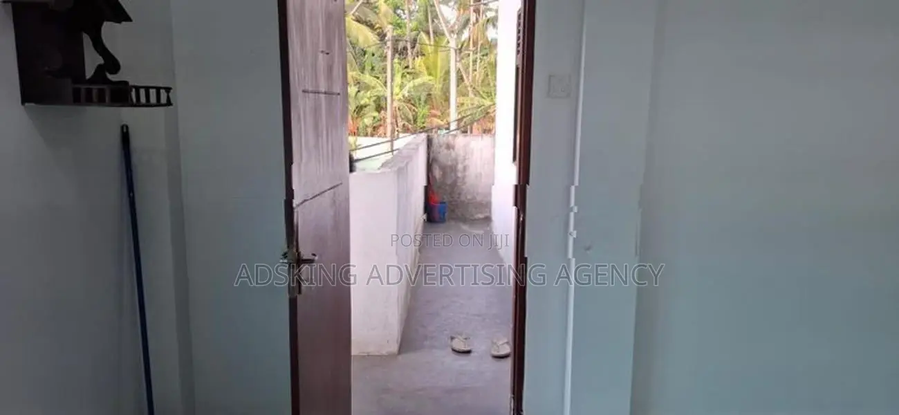 Room for Rent in Kadawatha