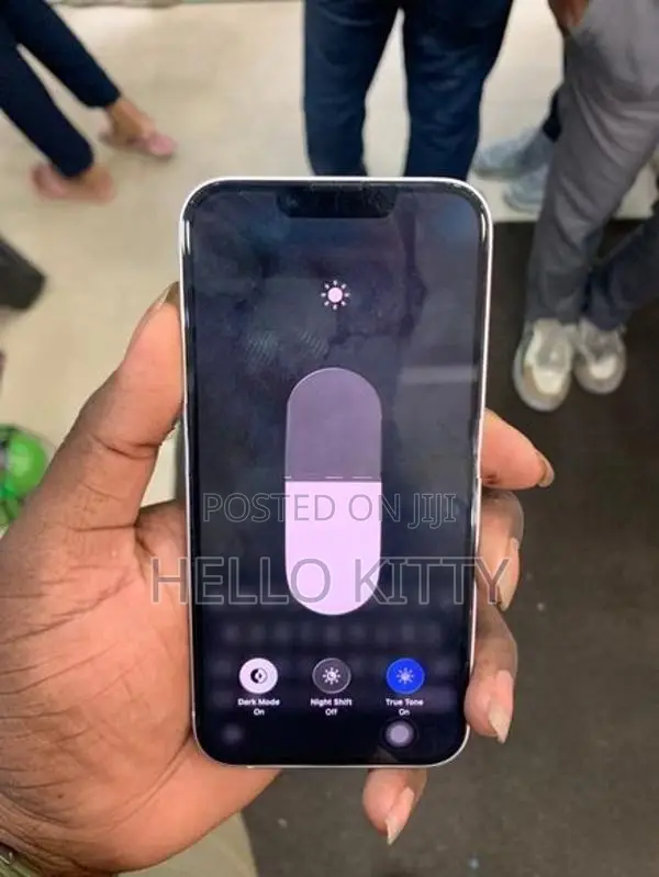 Apple iPhone 14 (Used)