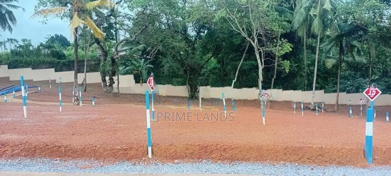 Land In Kadawatha Town