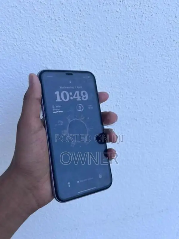Apple iPhone 11 64GB (Used)