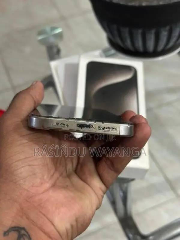 Apple iPhone 15 Pro Max (Used)