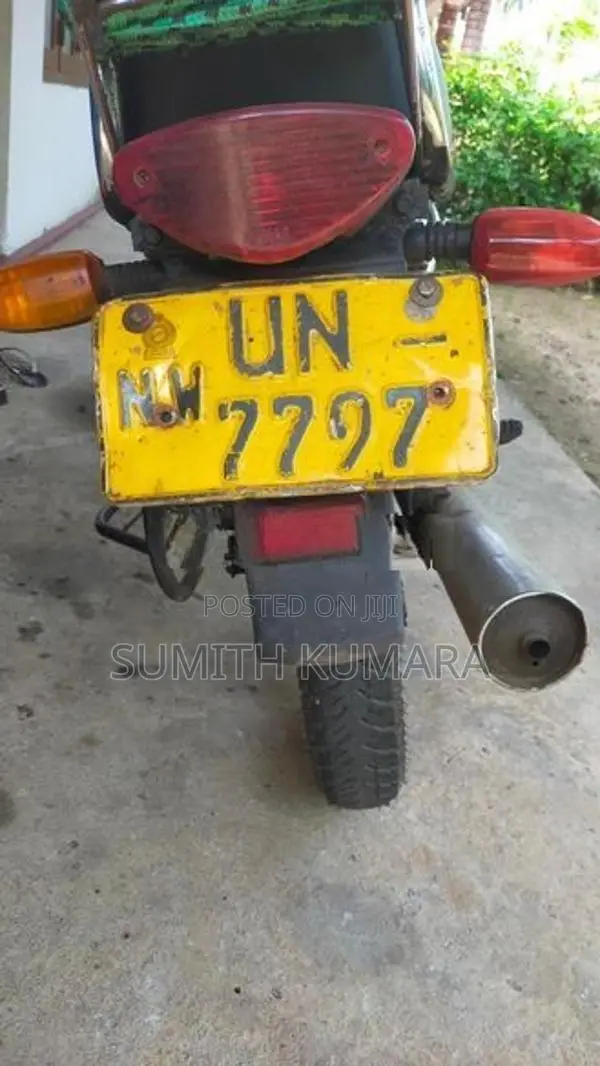 Bajaj Boxer 2008