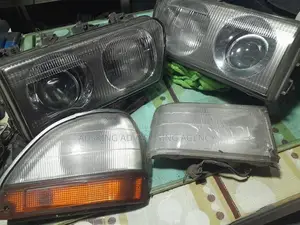 Mitsubishi P05 Head Lights