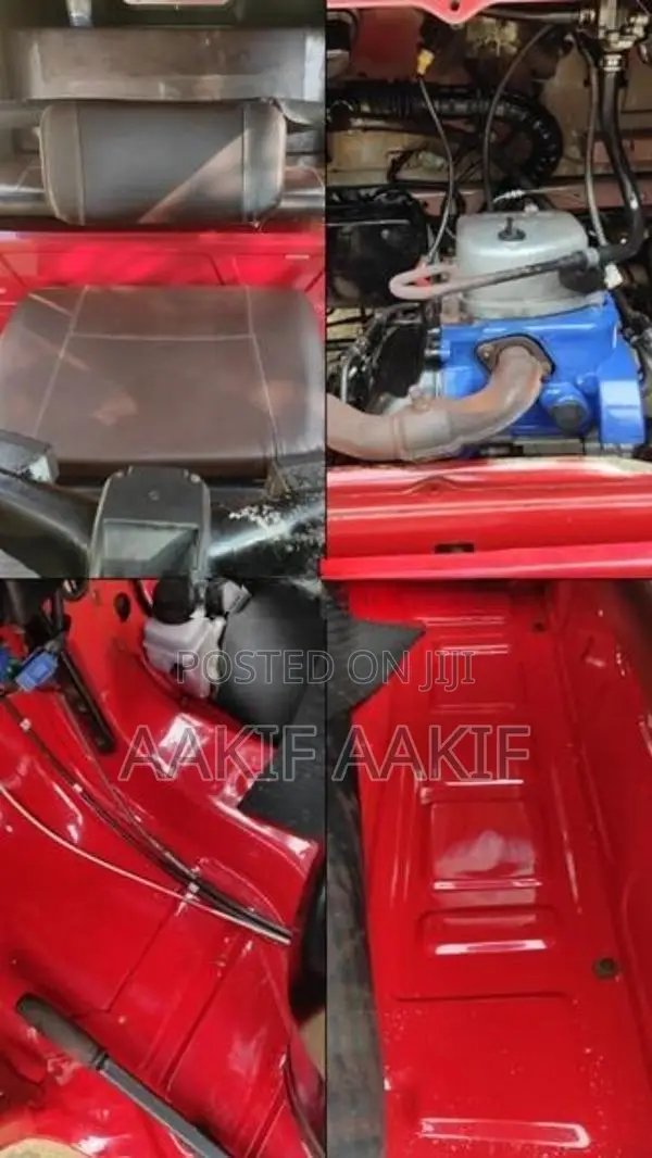 Bajaj RE 2019