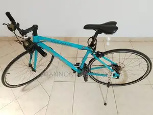 Louis Garneau with Shimano Bike