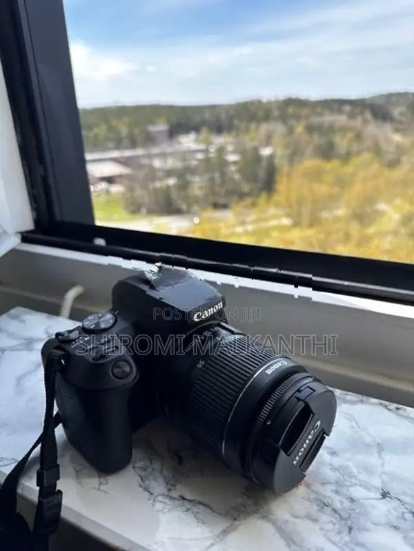 Canon EOS 250D Camera