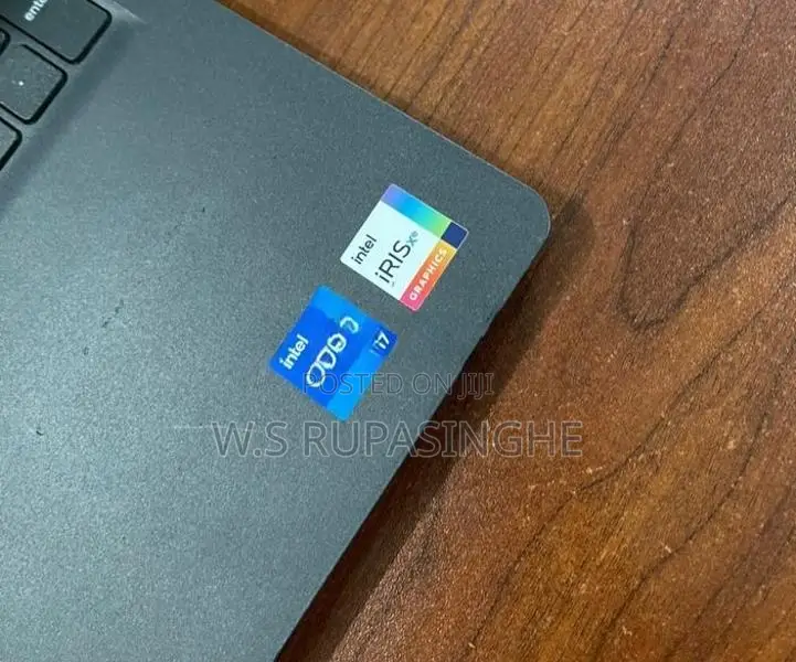 Inspiron 15 3530