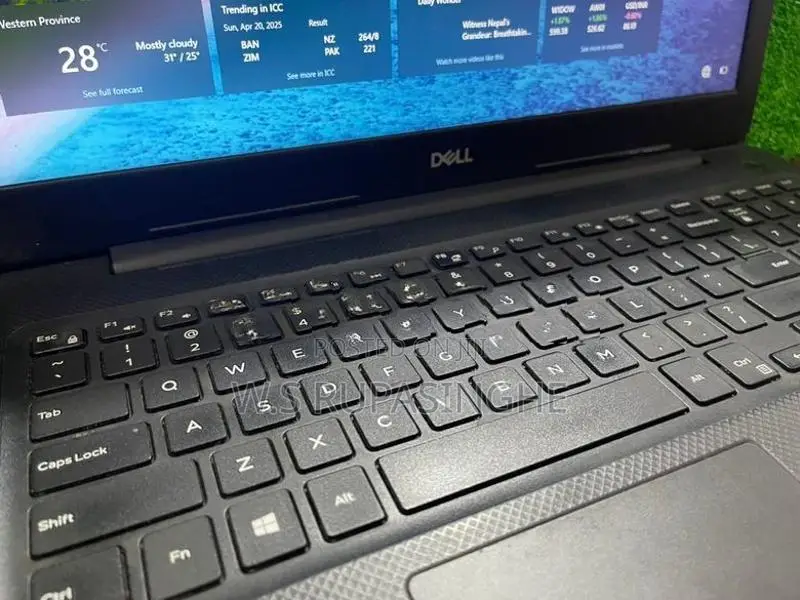 Dell Vostro 3590 Laptop