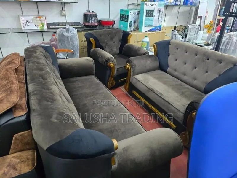 New Diamond Sofa