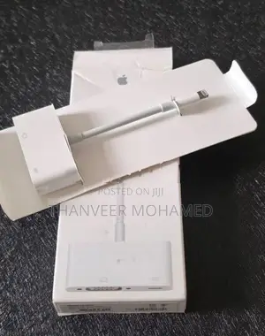 Apple VGA Adapter