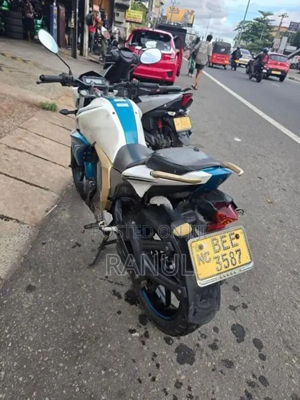 Yamaha FZ 2016
