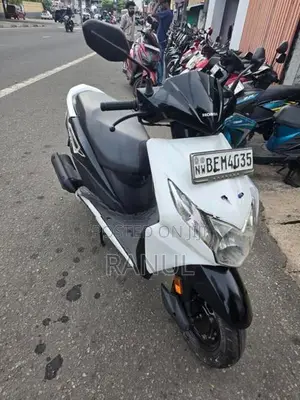 Honda Dio 2016