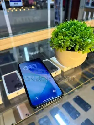 Apple iPhone 11 Pro 256GB (Used)