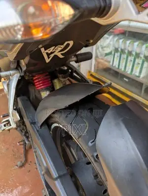 Bajaj Pulsar NS200 2017