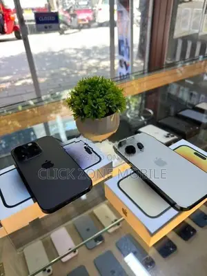 Apple iPhone 14 Pro 128GB (Used)