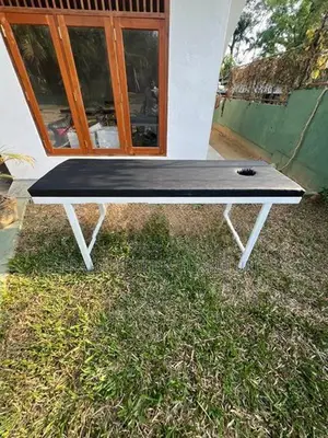 Spa Bed / Massage