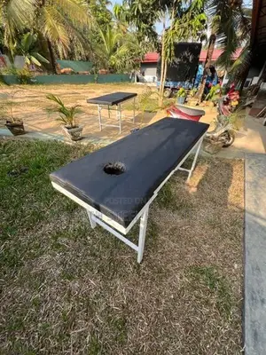 Spa Bed / Massage