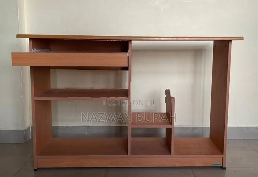 Computer Table