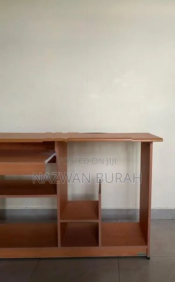 Computer Table