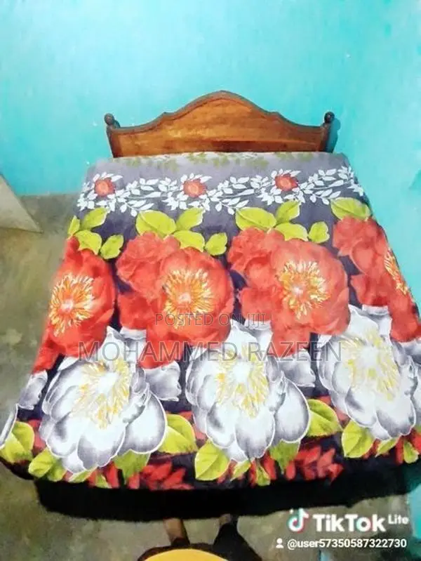 Comfortable Soft Blankets 80in × 90 In