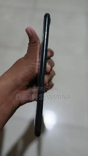 Apple iPhone 7 Plus 256GB (Used)