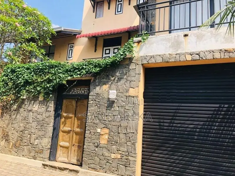 Modern House for Sale Moratuwa