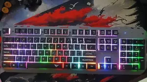 Alcatraz X-Craft XKB 300, Keyboard.