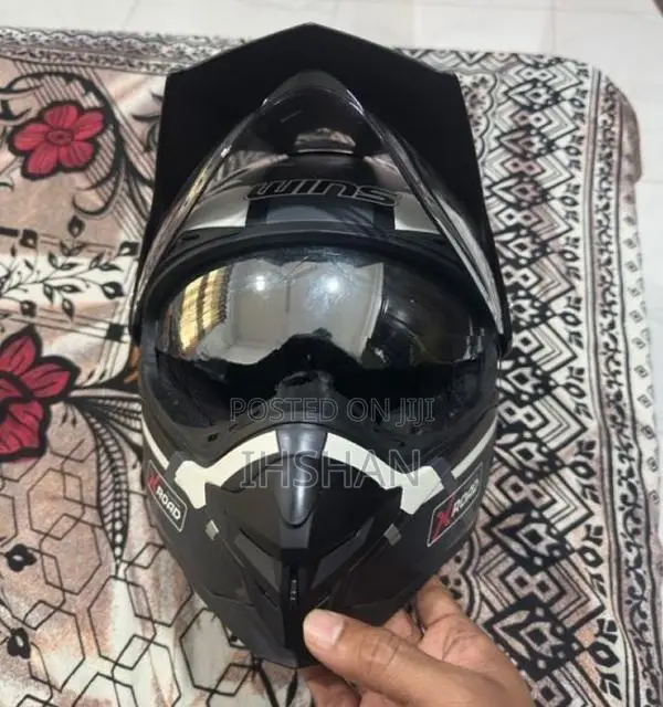 Fog-Wins Hybrid Helmet